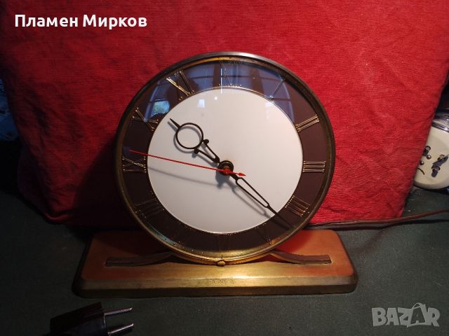 Германски настолен часовник на ток ROVITA