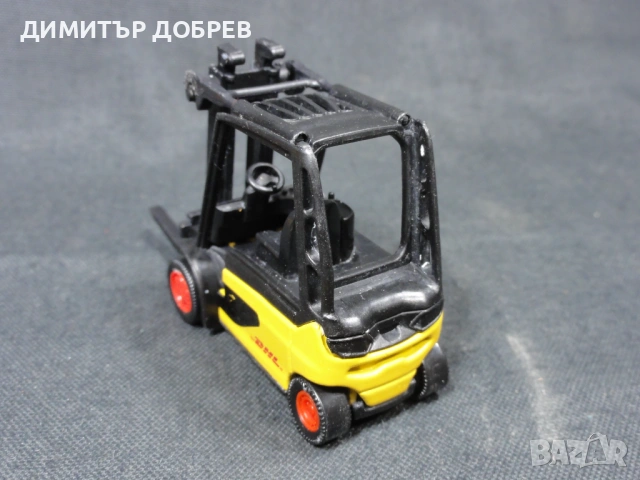 МЕТАЛНА КОЛИЧКА МОТОКАР DHL SIKU, снимка 3 - Колекции - 53151922