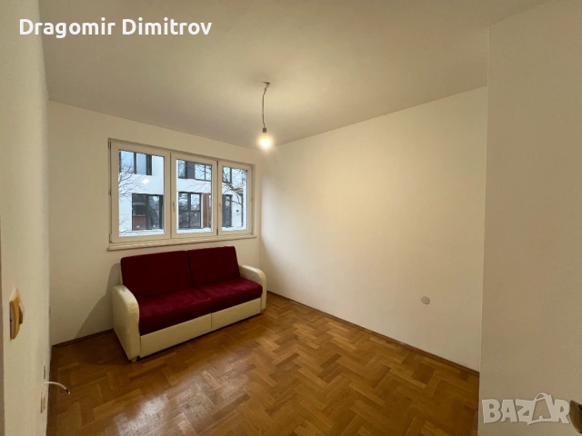 Тристаен тухлен апартамент в район Зимно кино Тракия , снимка 7 - Апартаменти - 53291844