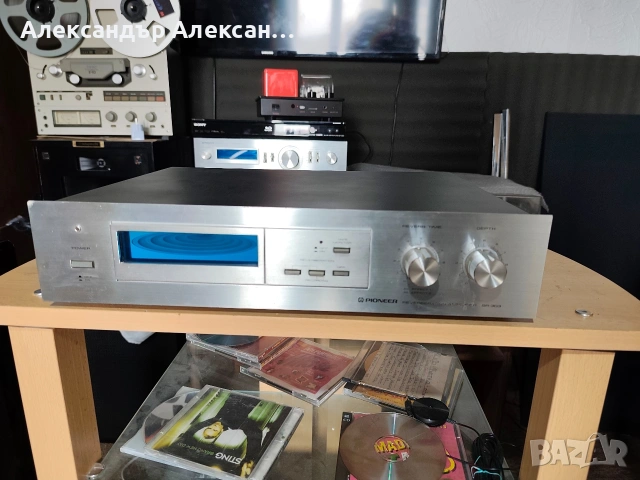 Pioneer SR-303