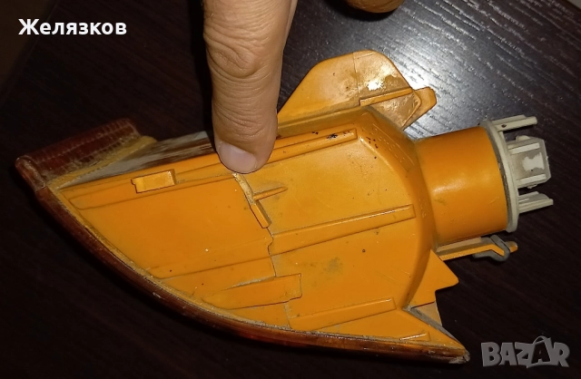 Мигач за Ескорт КОСУЪРТ, снимка 4 - Части - 51702065