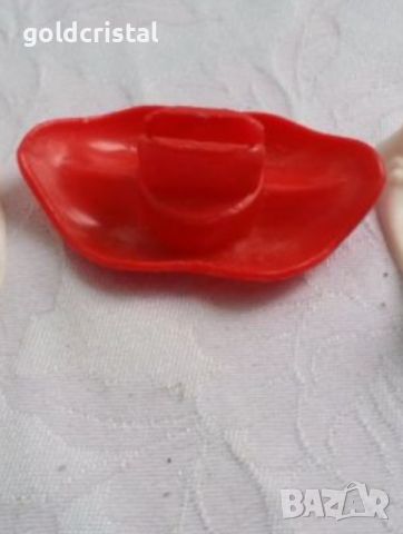 играчки устни пластмаса 90те год, снимка 2 - Колекции - 16902217