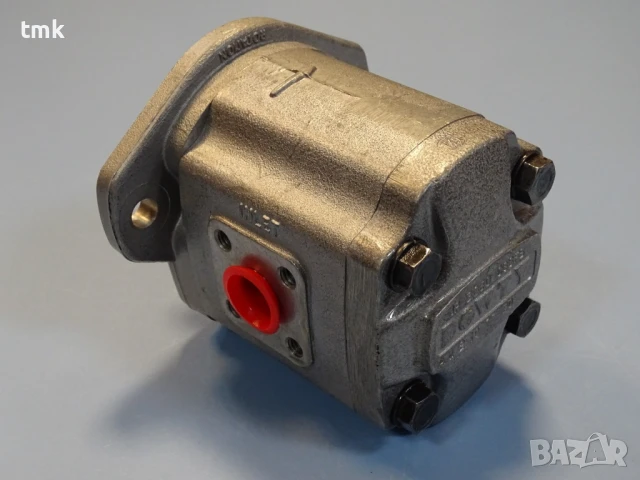 Хидравлична помпа DOWTY 1P 2060 CSSFB Hydraulic pump 1500min-1, снимка 3 - Резервни части за машини - 50938744