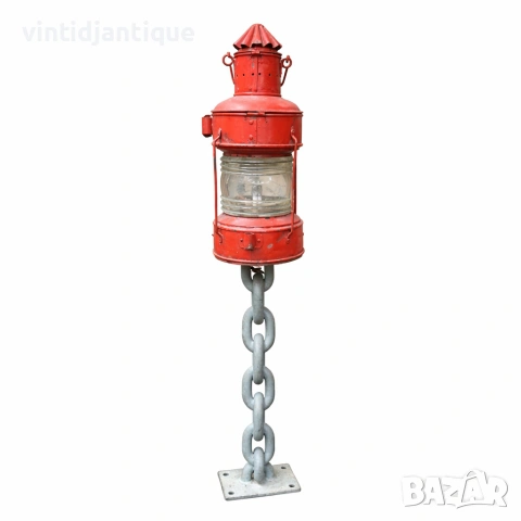 Ретро корабна позиционна лампа (фенер) от червен метал
