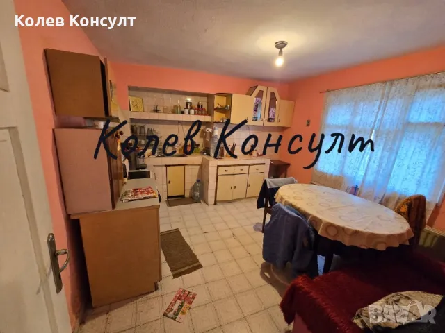 Продавам двуетажна къща в град Меричлери , снимка 4 - Къщи - 49294762