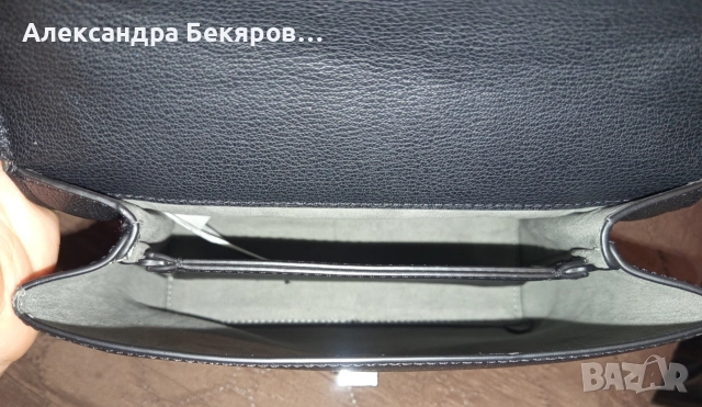 Дамска чанта Calvin Klein Jeans minimal monogram top handle 22 , снимка 3 - Чанти - 52711304