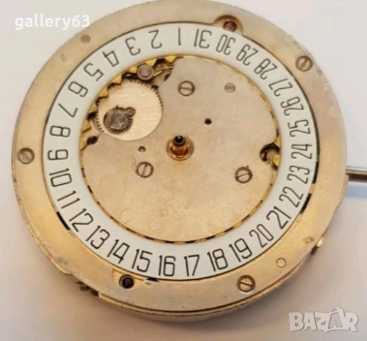 Търся / купувам механизъм Poljot Chronograph 3133, снимка 2 - Мъжки - 53634444