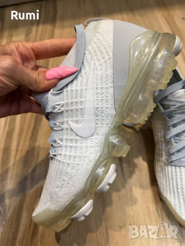 Оригинални маратонки Nike Air VaporMax Flyknit! 39 н, снимка 6 - Маратонки - 53761183