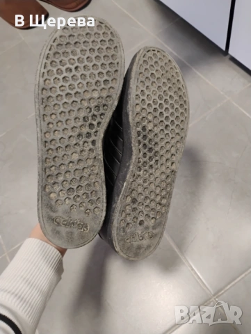 Дамски маратонки Адидас унисекс , снимка 4 - Маратонки - 53470092