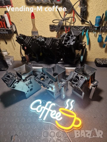 Група за кафемашина Saeco / Philips , снимка 2 - Резервни части за телефони - 51244349