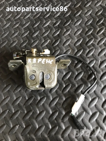 Заключващ механизъм за заден капак за KIA Carens (2005), снимка 2 - Части - 53466222