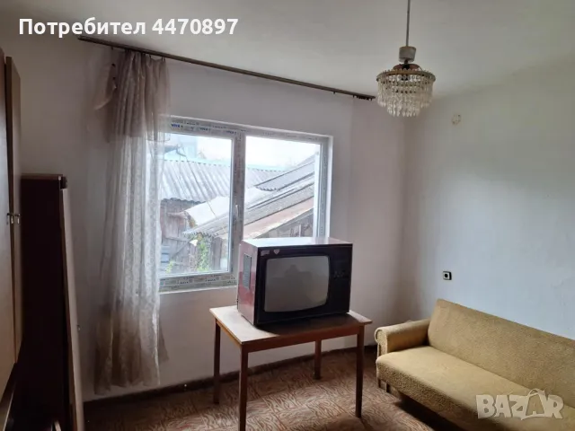 Продава къща в с. Хитрино, снимка 10 - Къщи - 50257323