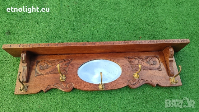 Красива дъбова закачалка с рафт, огледало и дърворезба , снимка 5 - Закачалки - 52805993