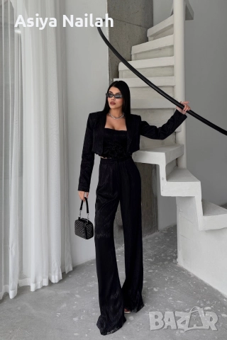 Дамски черен костюм от 3 части – сако, топ и широк панталон