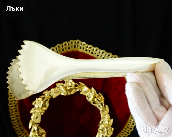 Посребрена бронзова щипка за лед,захар. , снимка 2 - Прибори за хранене, готвене и сервиране - 53650244