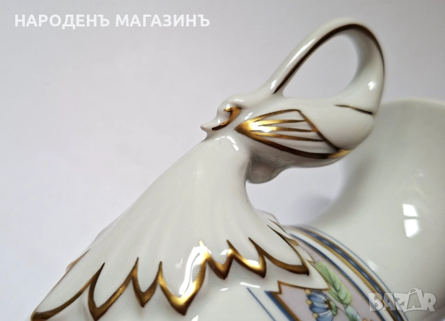 KAISER – Немски порцелан ваза с лебедови дръжки злато цветя ПЕРФЕКТНА, снимка 15 - Други ценни предмети - 54159092