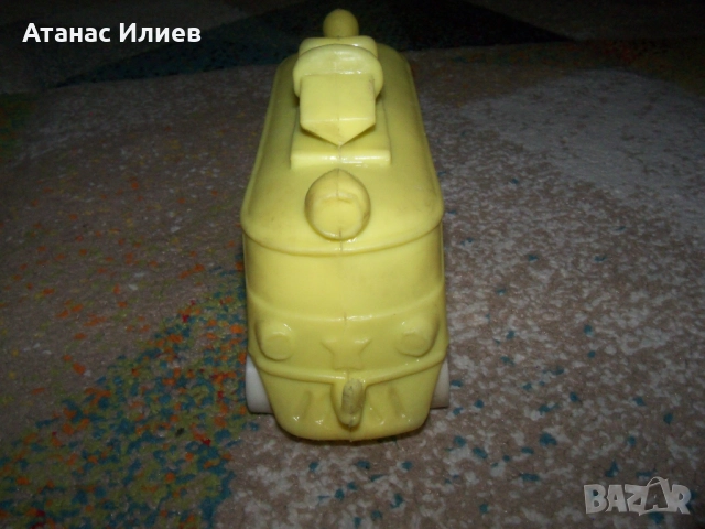 Пластмасов влак, локомотив соц. играчка, снимка 2 - Коли, камиони, мотори, писти - 51553652