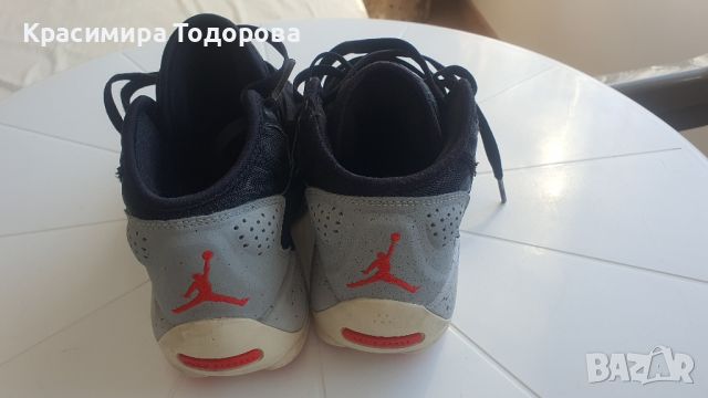 детски маратонки Nike Air Jordan , снимка 2 - Детски маратонки - 45142082