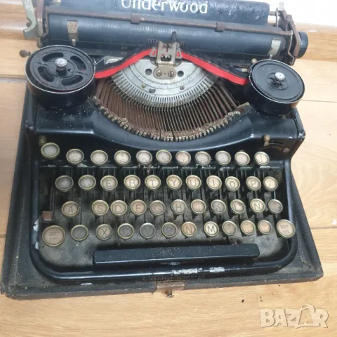 Пишеща машина "Underwood" 1929г, снимка 3 - Антикварни и старинни предмети - 50428706