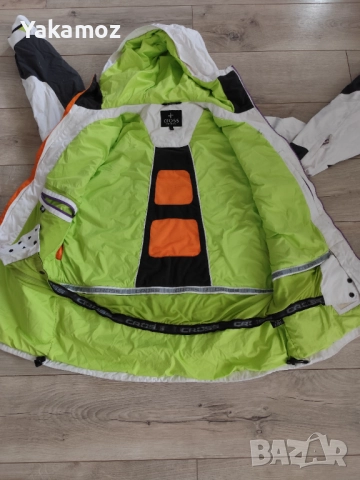 Дамско ски яке CROSS, снимка 3 - Якета - 52300719