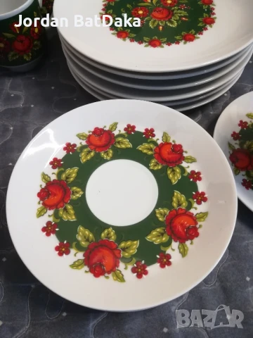 Сервиз за кафе комплект , снимка 3 - Сервизи - 51285999