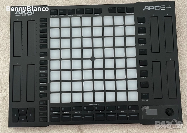 AKAI APC 64 - Ableton Live Controller, снимка 4 - Други - 52534993