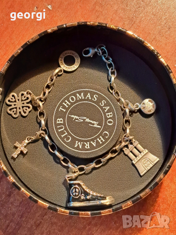 сребърна гривна Thomas sabo Charm club със 5 талисманчета , снимка 2 - Гривни - 52591368