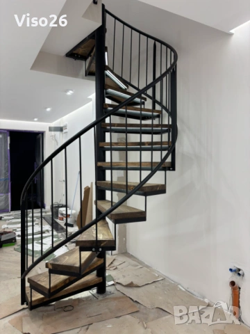 Вътрешна вита стълба с LED осветление, снимка 2 - Монтажи - 54202784