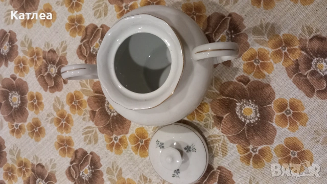 Порцеланова захарница , снимка 3 - Сервизи - 53621298