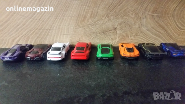 Метални колички : Ferrari,  Porshe,  Lamborghini, Austin Martin, Ford GT,  Lotus , снимка 3 - Коли, камиони, мотори, писти - 54152428