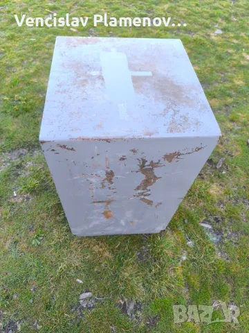 Метален сейф , снимка 2 - Сейфове и каси - 50252210