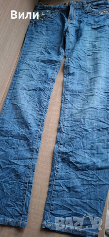 Дамски дънки 10 лв, снимка 4 - Дънки - 51883617