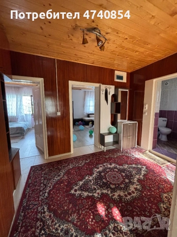 Двуетажна тухлена къща с таванска стая, двор и гараж в гр. Омуртаг, снимка 12 - Къщи - 53512135