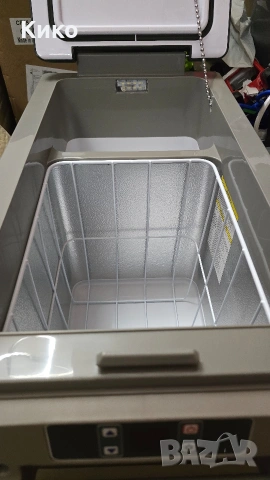 Компресорен хладилник за кемпер, каравана, кола (перфектен за къмпинг)