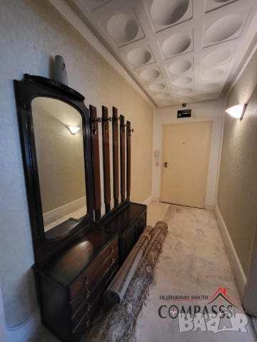 гр. Добрич, многостаен апартамент, ЦЕНТЪР-109000евро!, снимка 5 - Апартаменти - 52233780