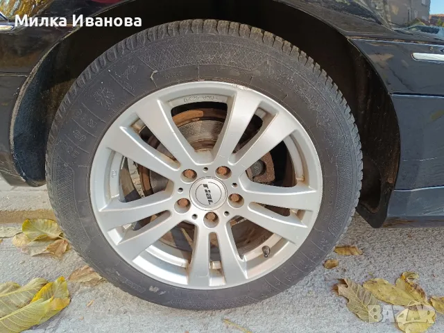 Мерцедес В200, снимка 3 - Автомобили и джипове - 47803545