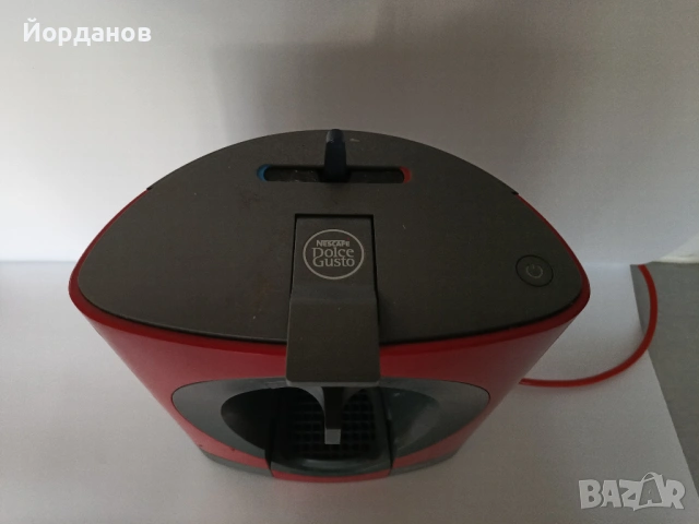 Кафемашина Dolce Gusto, снимка 3 - Кафемашини - 53339626