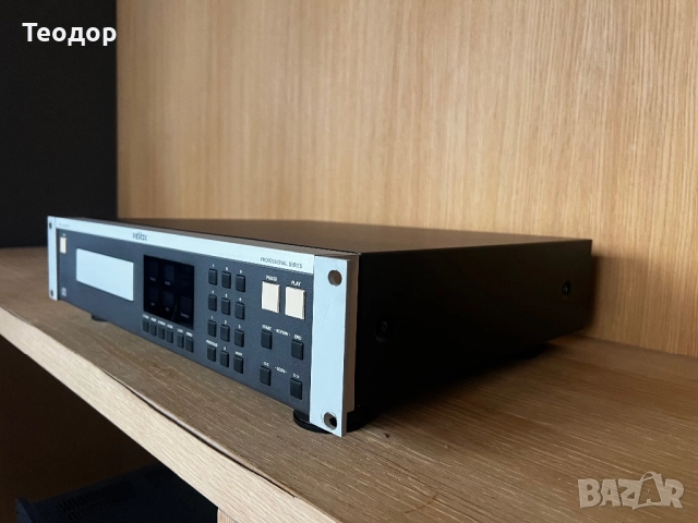 CD Player Revox C221