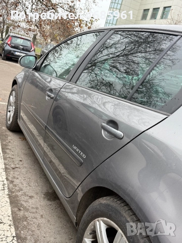 Golf 5 1.6 , снимка 6 - Автомобили и джипове - 52828615