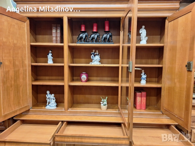 Луксозен трапезен бюфет череша масив , снимка 7 - Секции и витрини - 52671398