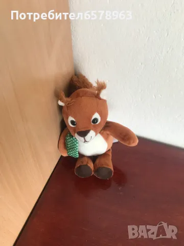 Плюшена катеричка от Киндер , снимка 3 - Плюшени играчки - 49770303