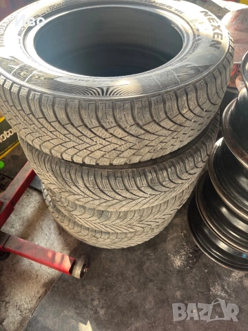 Зимни NEXEN 195/65/R15, снимка 4 - Гуми и джанти - 53642053