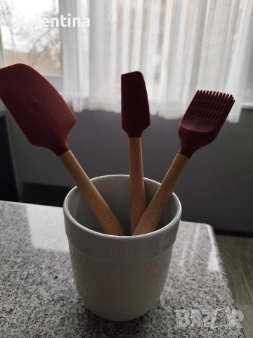 Комплект силиконови шпатули Kitchen Aid , снимка 3 - Форми - 54028322