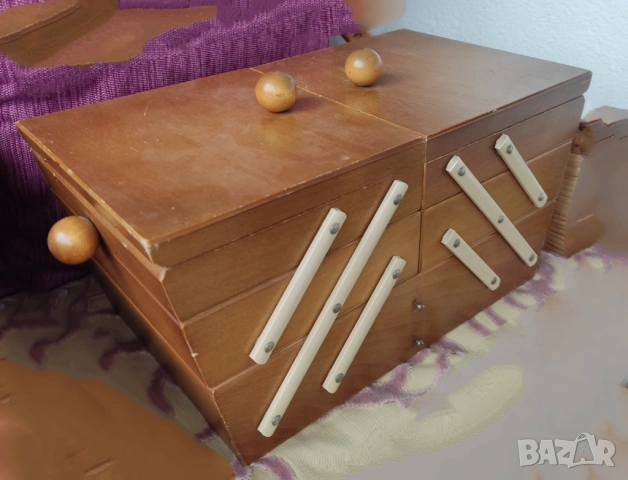 Дървена-бук, разтегателна кутия за шиене на 3 нива