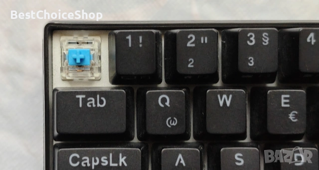 Геймърска клавиатура RK Royal Kludge RK61, Механична, Безжична, Bluetooth, 2.4GHz, 61 клавиша, RGB, снимка 4 - Клавиатури и мишки - 53614642