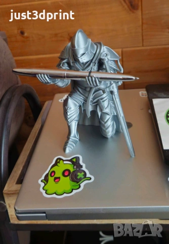 Поставка за химикалка - Рицар