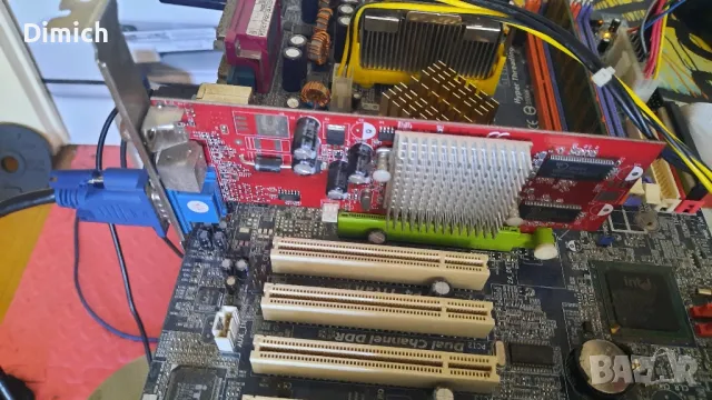 Видеокарта ATI Radeon 9200SE 64MB 64bit AGP, снимка 3 - Видеокарти - 47667091