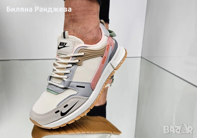 Дамски маратонки Nike, снимка 7 - Маратонки - 53750289