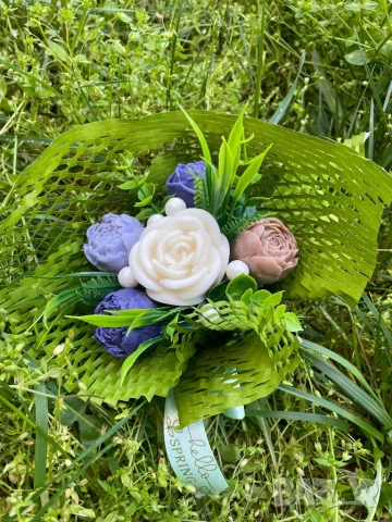 Ароматен восъчен букет, снимка 2 - Подаръци за жени - 54240189