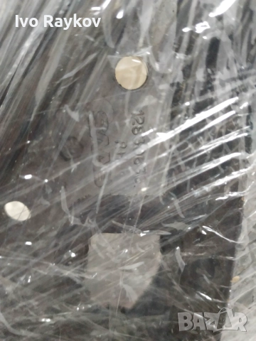 Скоба за огледало , дясна врата за Saab 9 3 кабриолет 12830635 12830636, снимка 2 - Части - 52091709